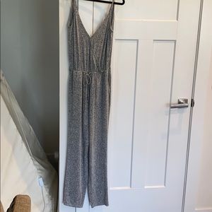 Express gray cotton jumpsuit with pockets! Small.